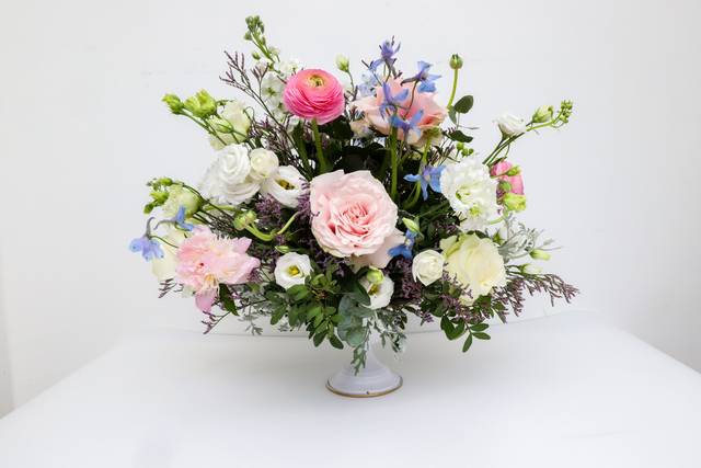 Floral centrepiece