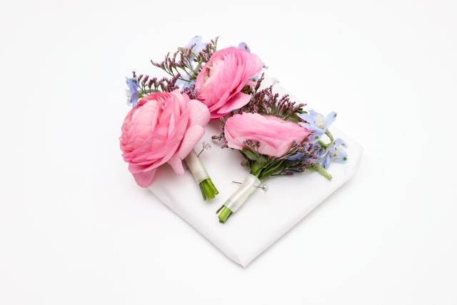 Pink boutonnières