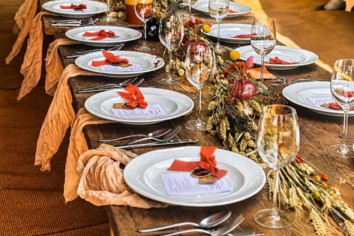 Marlborough table