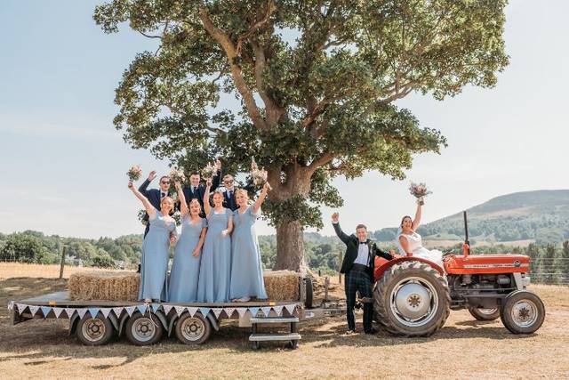 Farm wedding_credit @photograp