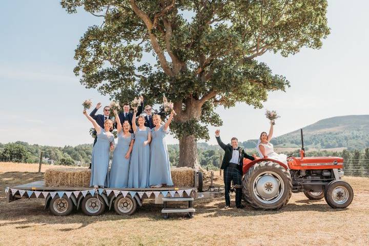 Farm wedding_credit @photograp