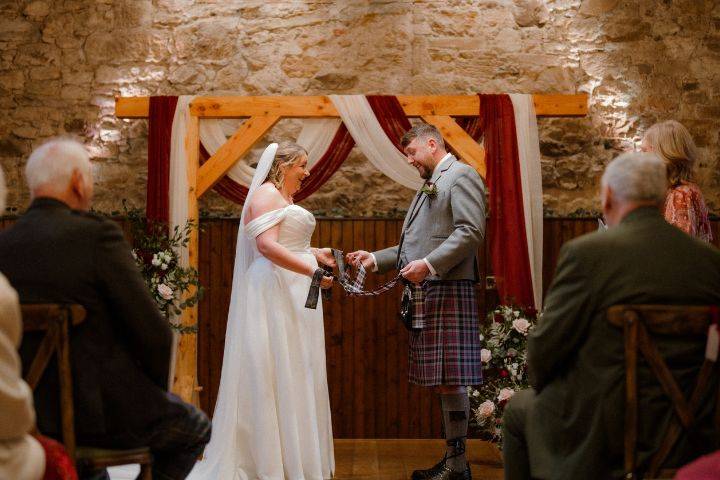 Hand fasting ceremony_credit B