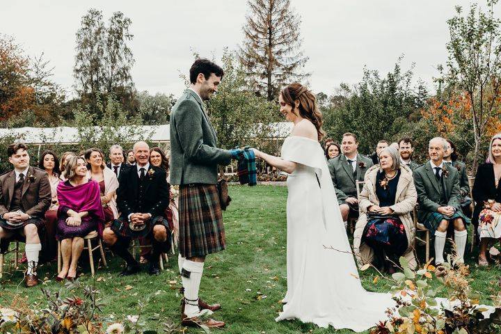 Walled garden wedding_credit S