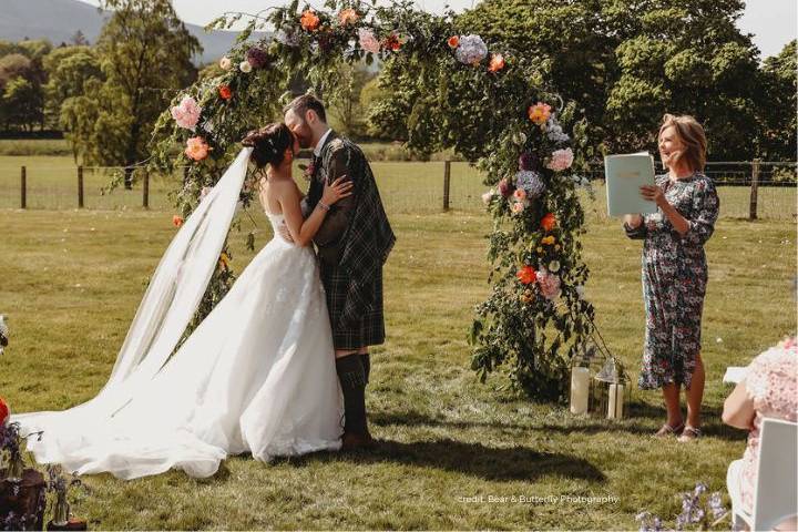 Wedding Celebrant Catriona