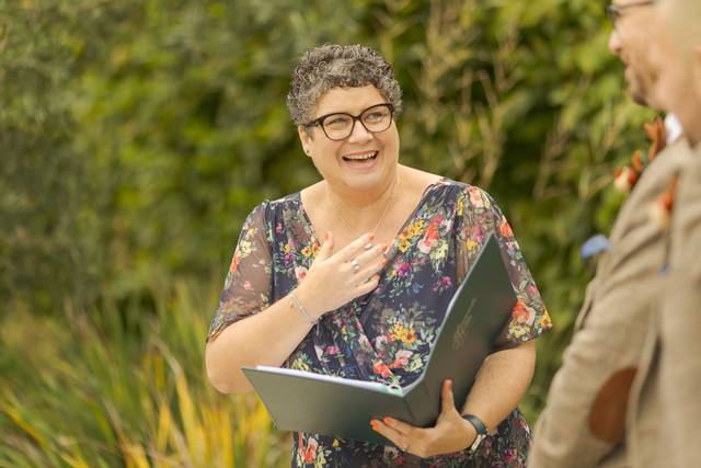 Amanda Millis Celebrant