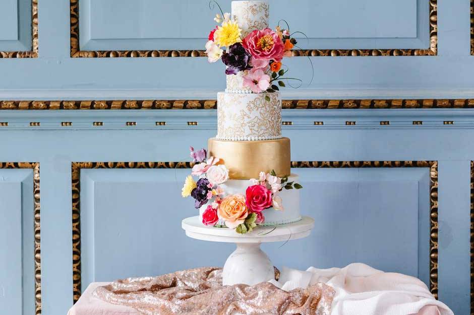 Bright & Bold Wedding Cake