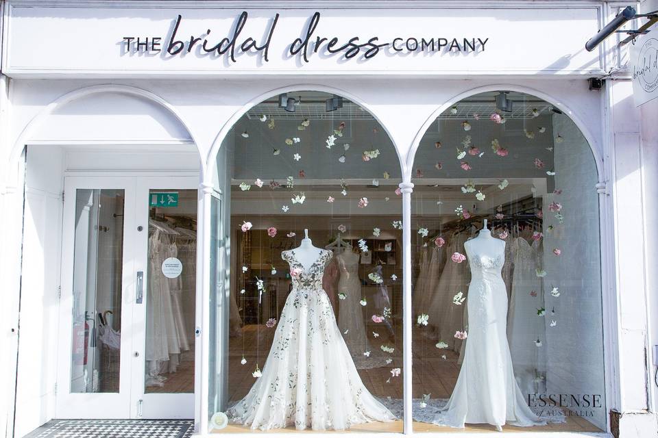 The 10 Best Wedding Dresses Bridalwear Shops in Berkshire