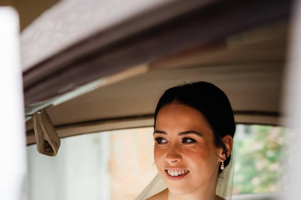 Car trip to the ceremony