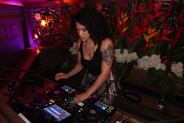 Club DJ