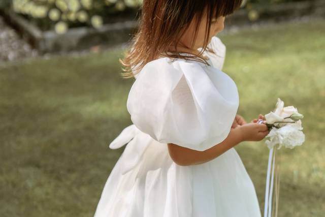 Flower girls dresses at wed2b
