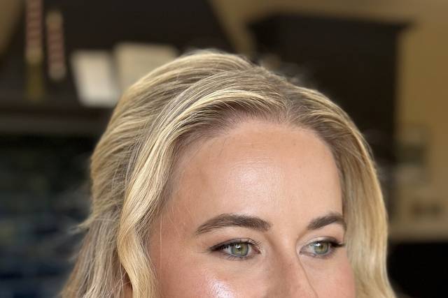 Summer bride soft glam