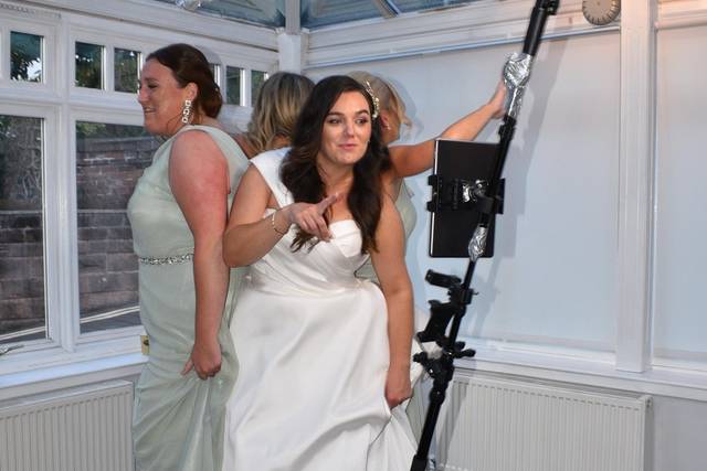 360 at a wedding