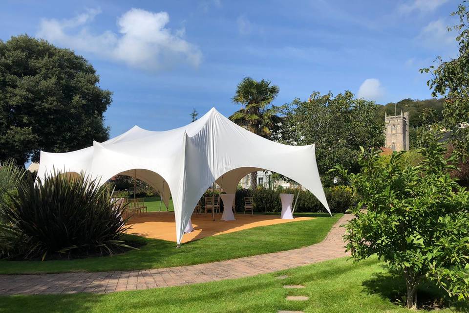 Event location in the elegant gardens