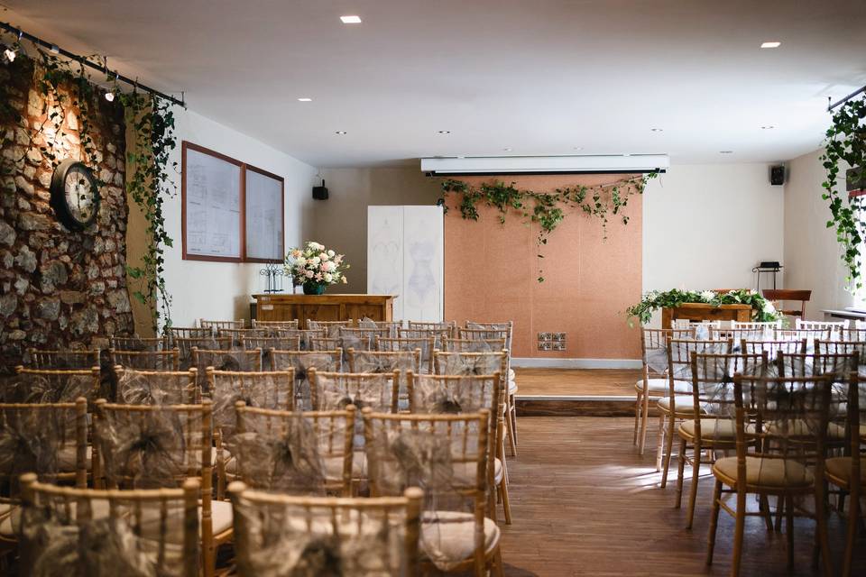 Oak Suite - Ceremony