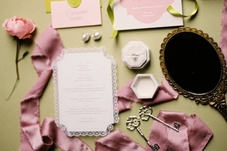 Modern wedding invitations, be