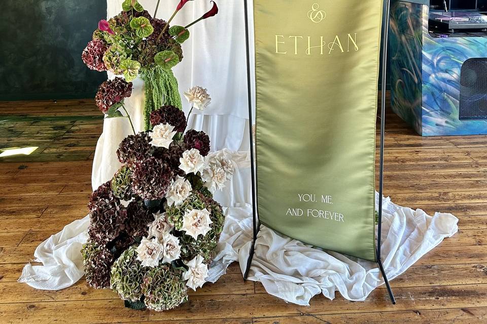 Modern wedding invitations, be