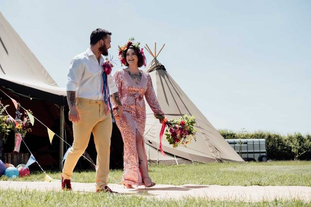 Sheepy Meadows Tipi