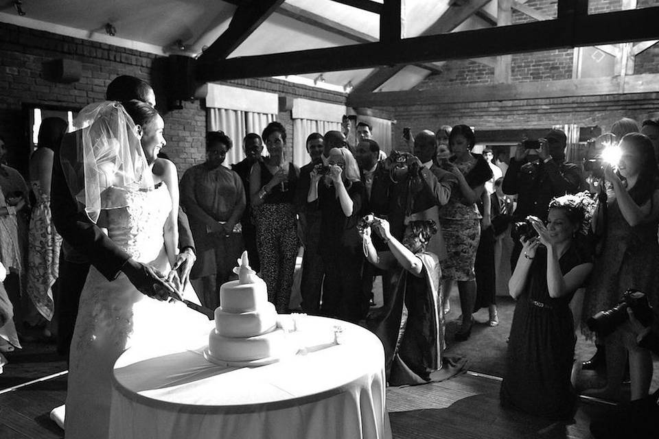 Cutting the cake - Craige Barker Photography