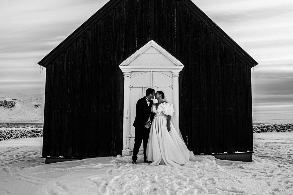 Icelandic elopement