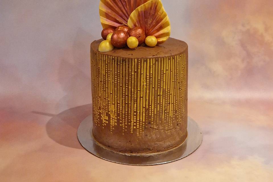 Chocolate palm leaf cake