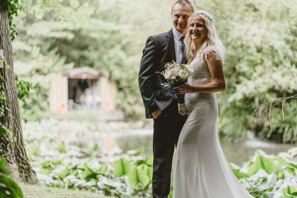 Lily pond couple