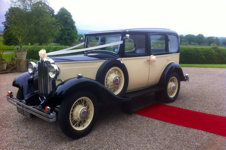 Vintage wedding car hire