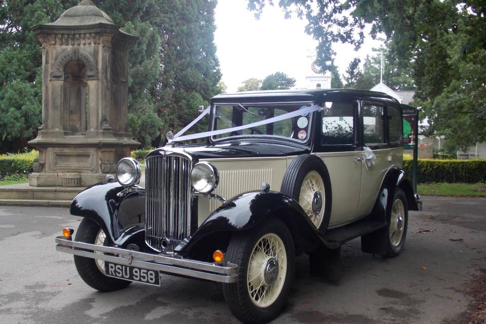 Vintage wedding car hire