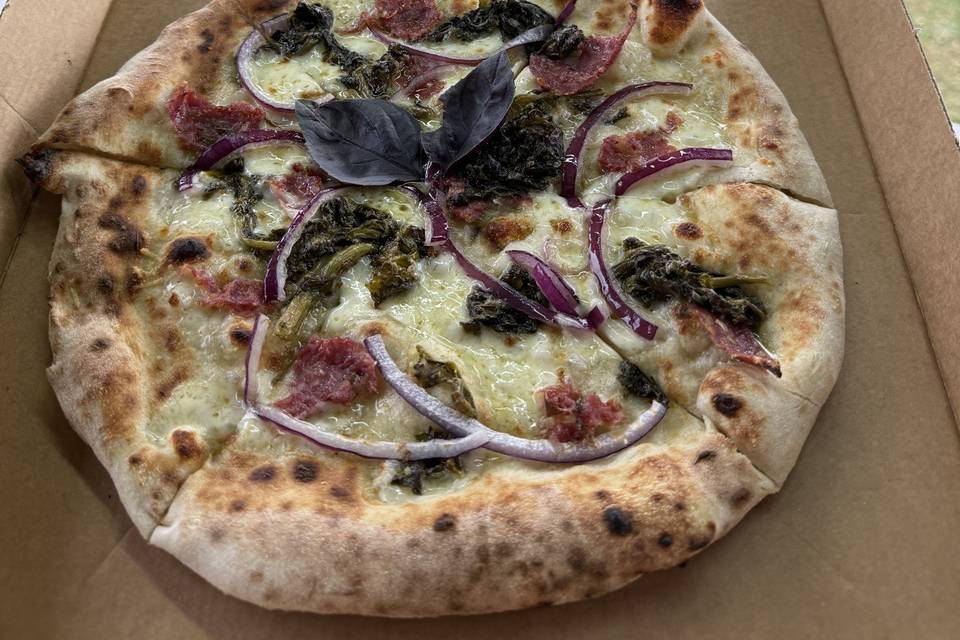 Pizza Bianca  spice Salami