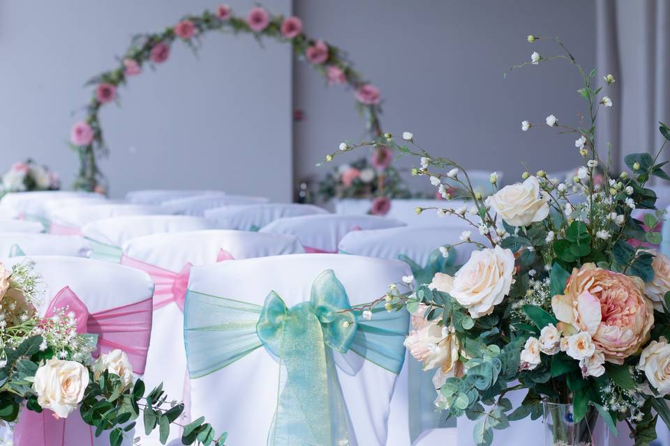 Arch and flowers