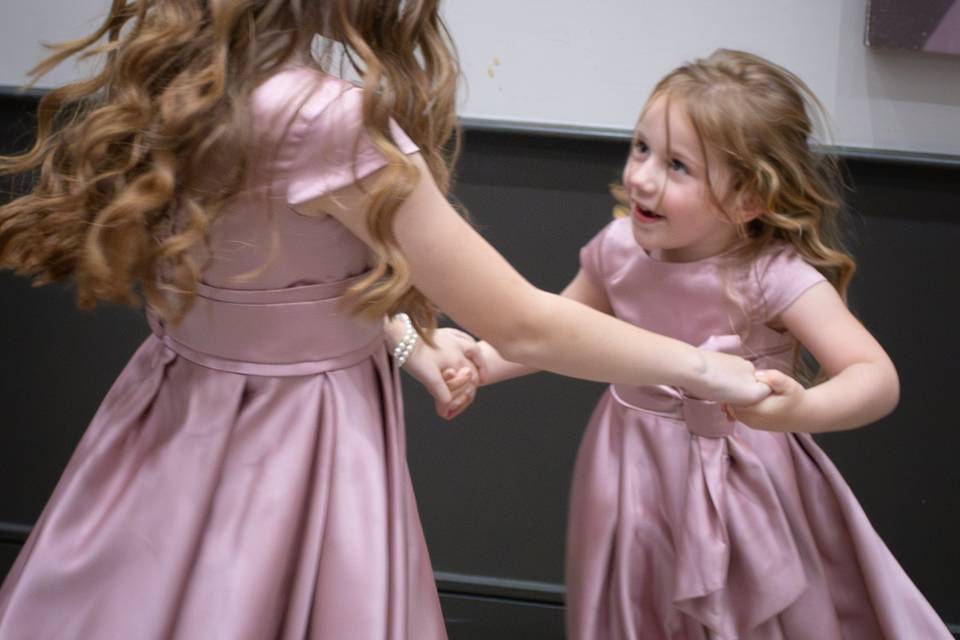 Flower girls=Best dancers