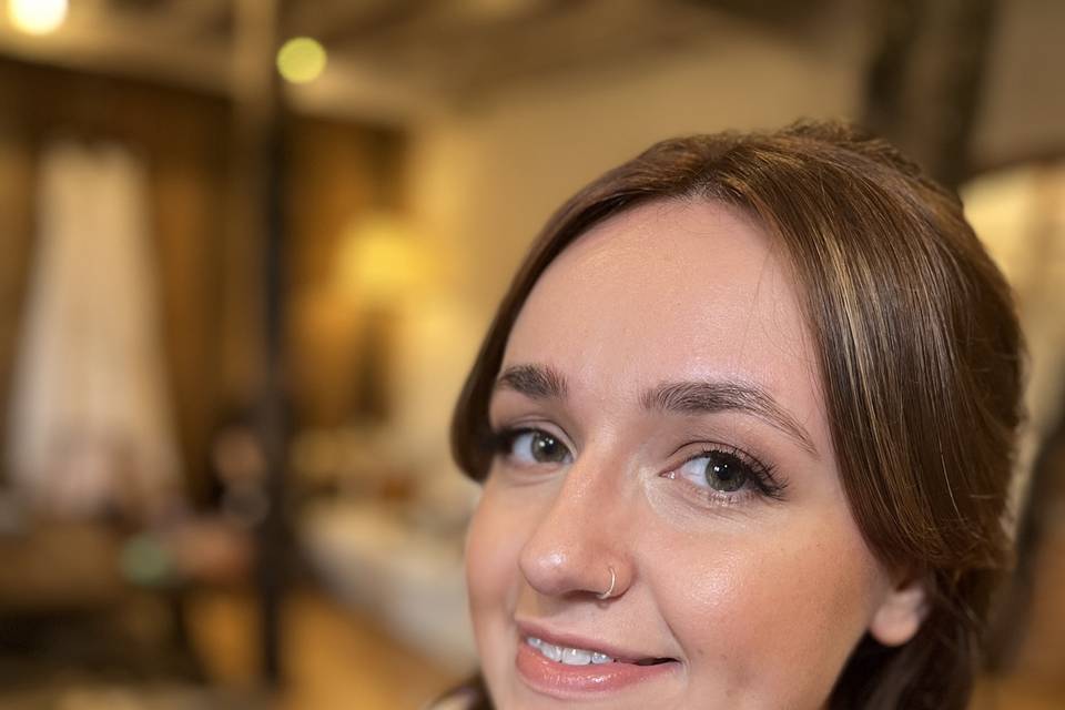 Bridesmaids makeup