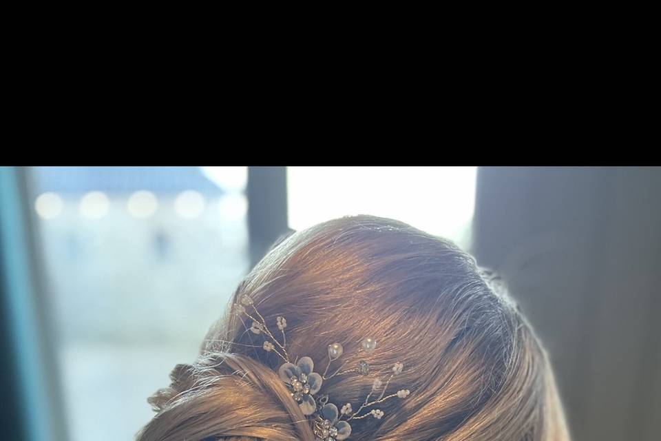 Textured bun