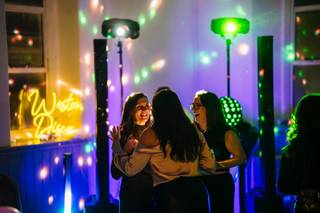 Weston Disco