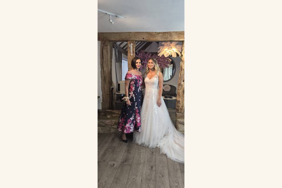 Mothers of bride