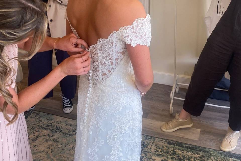 NB Wedding and Bridal Hair