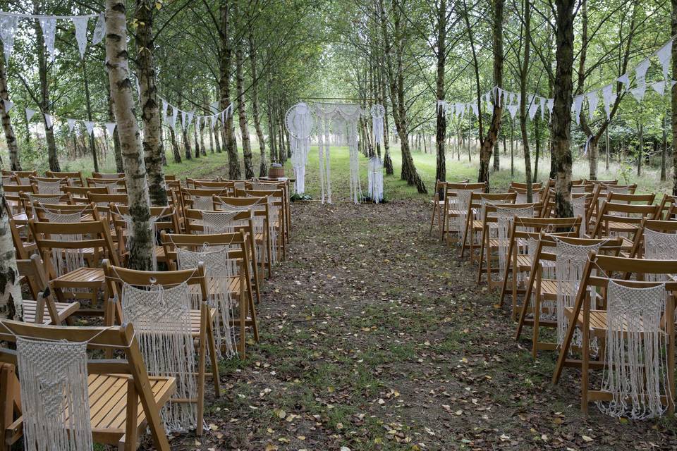 Outdoor ceremony set up