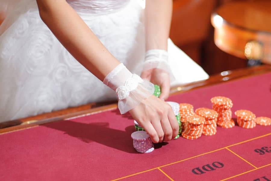 Acorns Weddings - Fun Casino