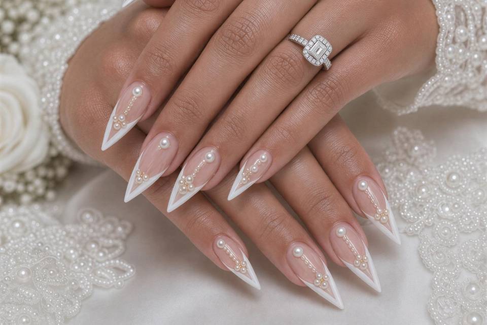 Stiletto V tips with pearls