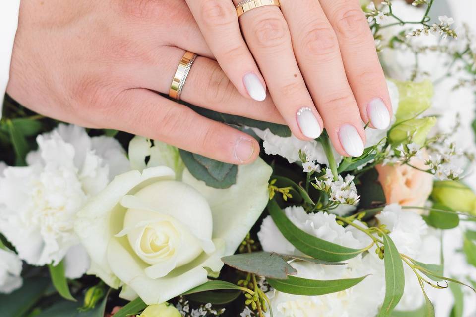 Milky white solid nails