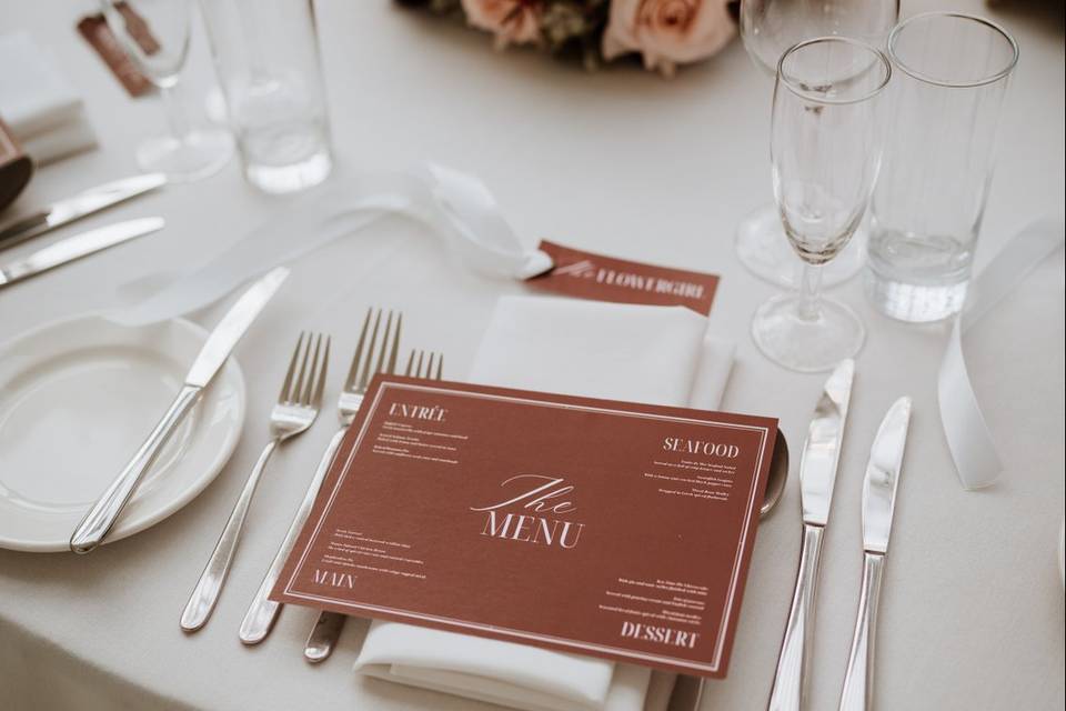 Burgundy Luxe Menus
