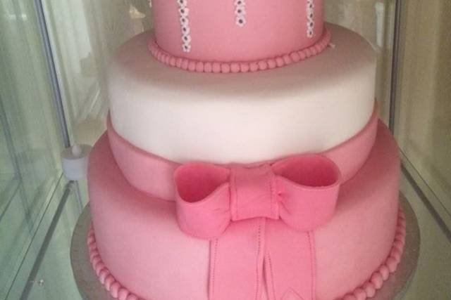 Lets Party 4 U Cake Design
