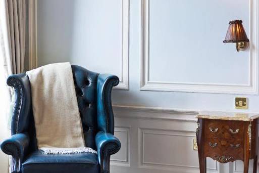 Elegant furnishings