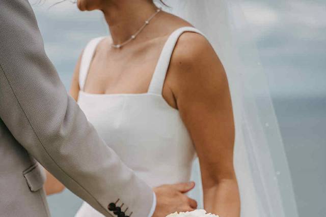 Classis White Roses Bouquet