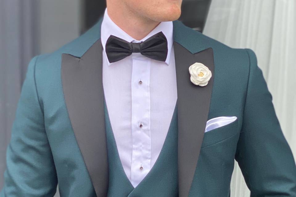 Logan Emerald Green Tuxedo