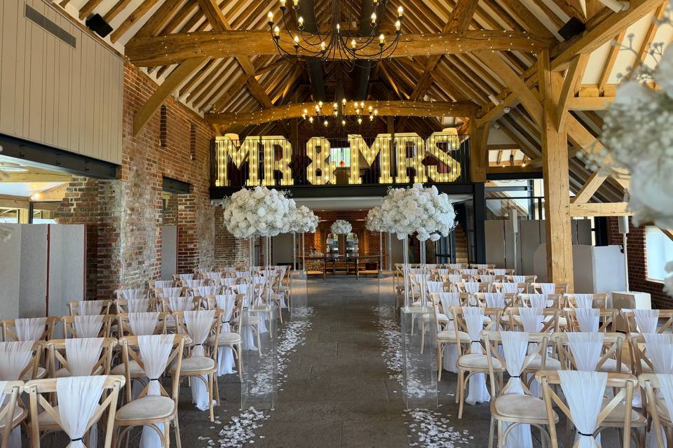 Mr & Mrs