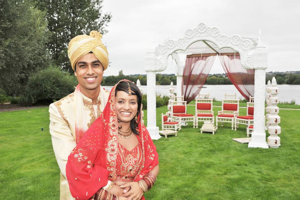 Asian wedding on the lawn