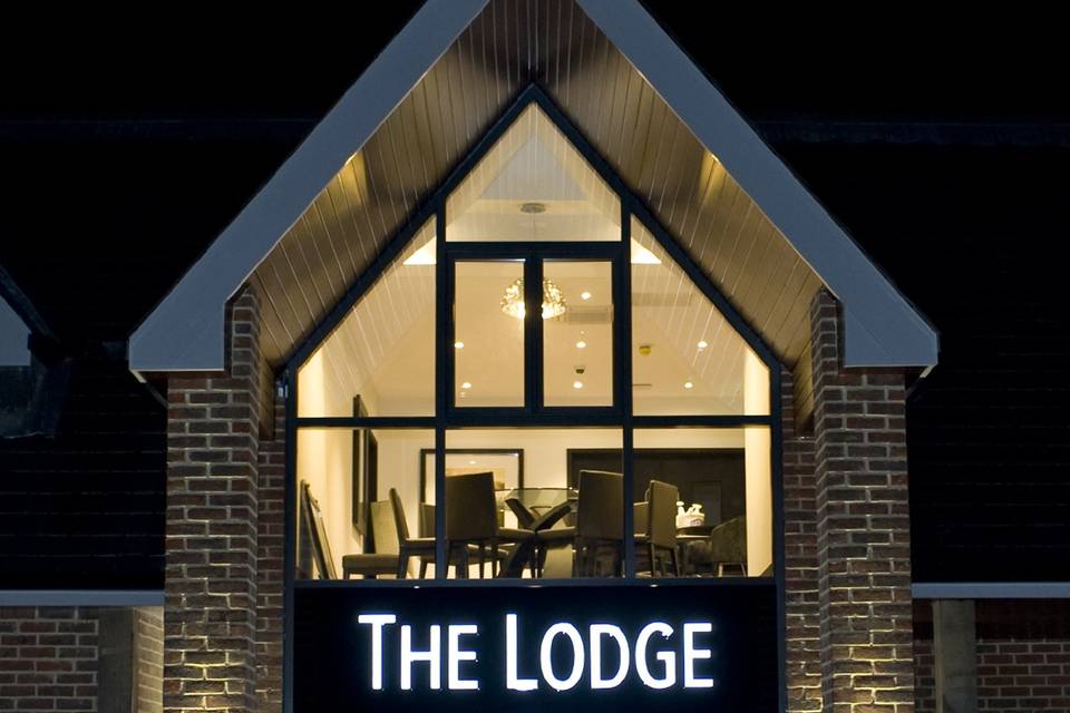 The Lodge at Kingswood - a 18 room luxury boutique hotel