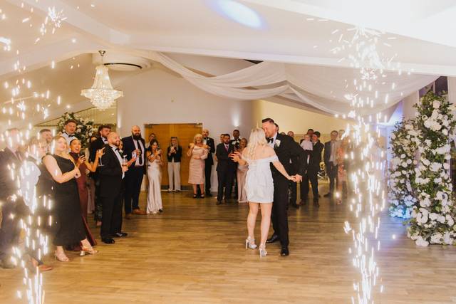 Cold Sparkle Fountains