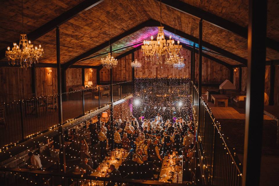 Mezzanine -Hidden River Barn