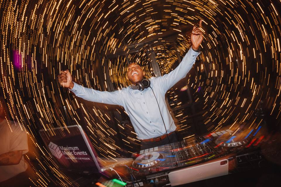 DJ Mark Jay